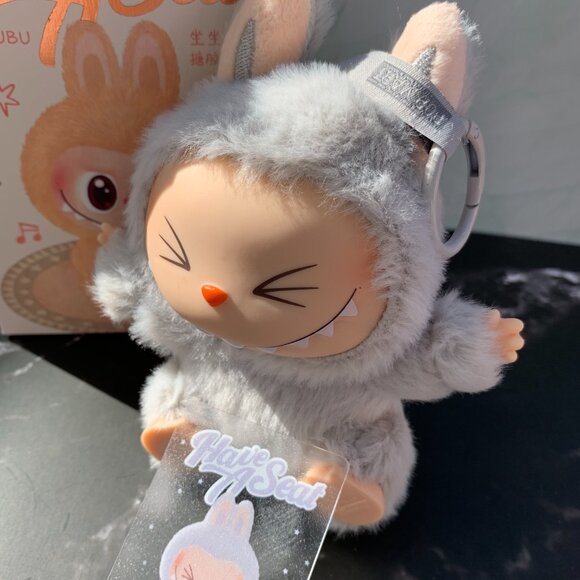 Have A Seat Labubu HEHE - Picture 3 of 7